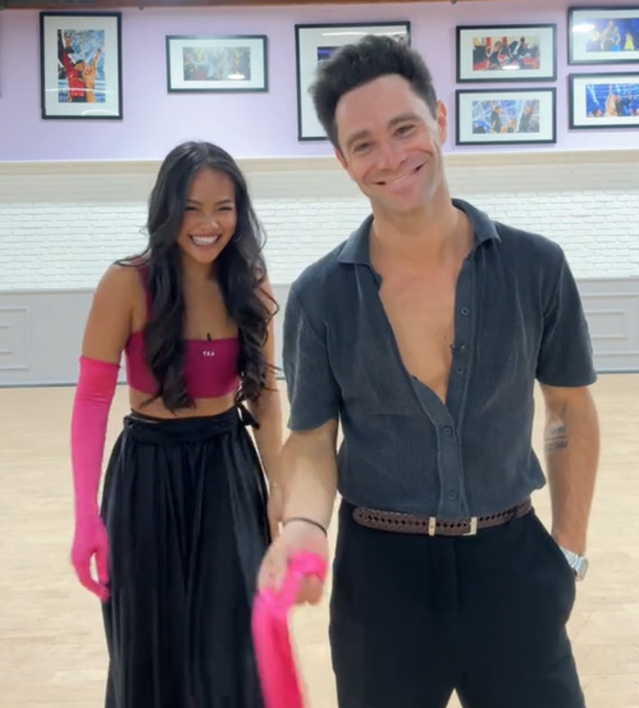 DWTS' Sasha Farber Raises Eyebrows With Flirty Comment to Jenn Tran