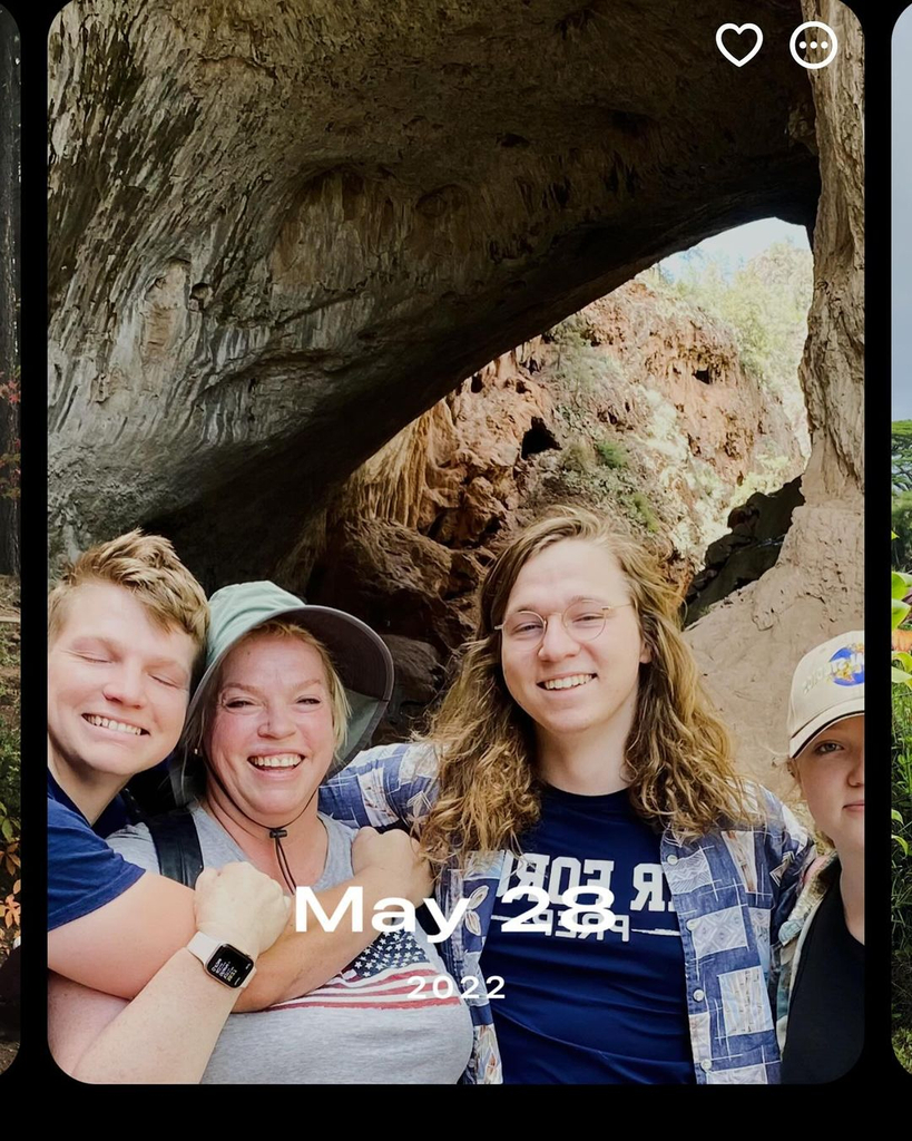 Janelle Brown, Garrison Brown, Gabriel Brown, Savanah Brown