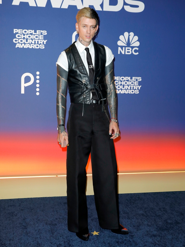 mgk, Machine Gun Kelly, 2024 People's Choice Country Awards, PCCAs, Arrivals