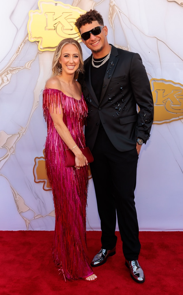 Proof Patrick Mahomes and Brittany Mahomes' Newborn Baby Girl Is Already Kansas City Royalty - News