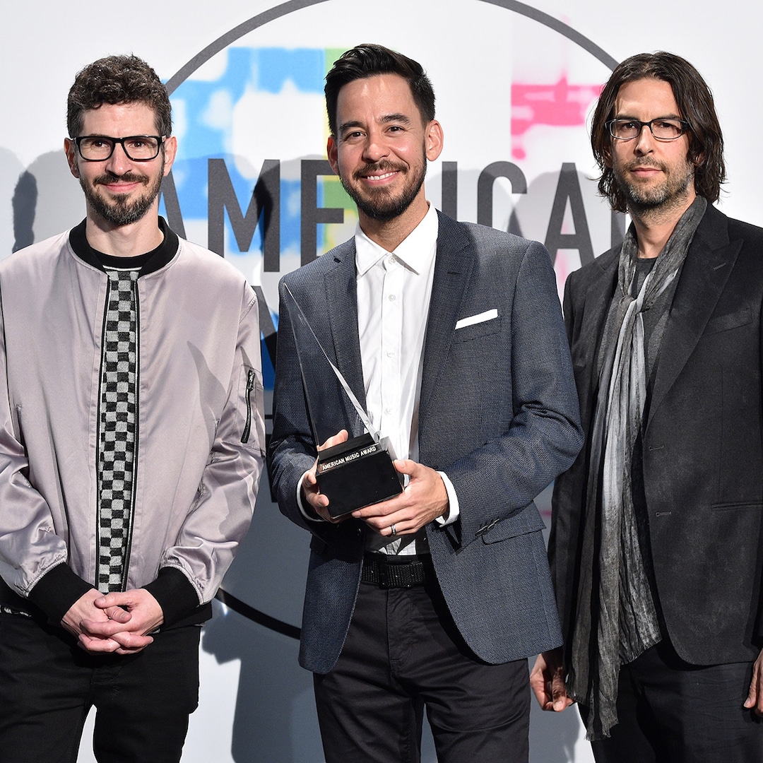 Linkin Park Reunites With New Members 7 Years After Chester Bennington’s Death – E! Online Linkin Park Reunites With New Members 7 Years After Chester Bennington’s Death – E! Online