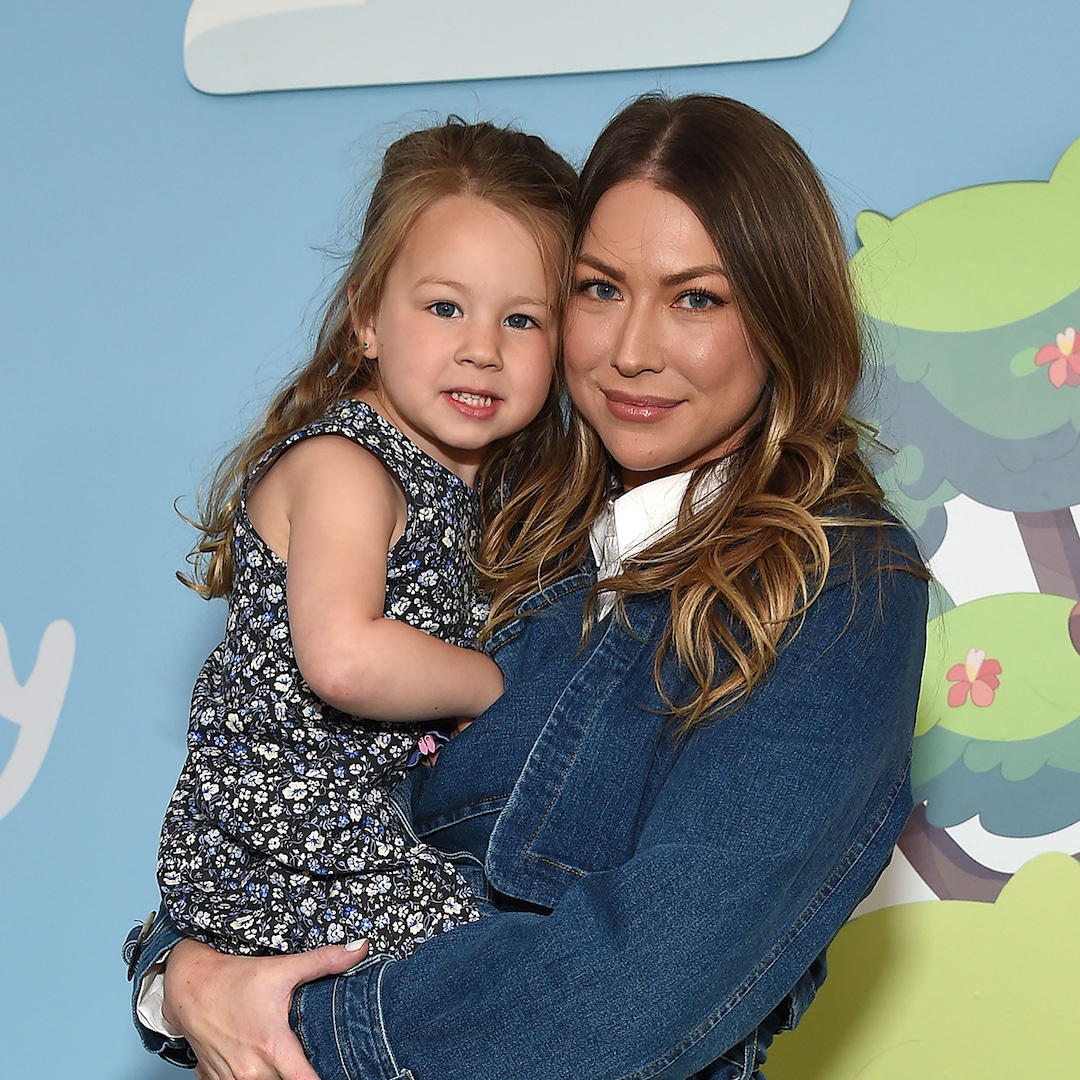 Stassi Schroeder Shares 3-Year-Old Daughter’s Heartbreaking Reaction to Her Self-Harm Scars – E! Online Stassi Schroeder Shares 3-Year-Old Daughter’s Heartbreaking Reaction to Her Self-Harm Scars – E! Online