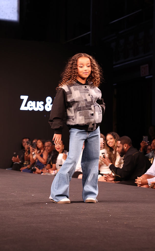 Dream Kardashian (7 lat) debiutuje jako modelka na wybiegu na NYFW