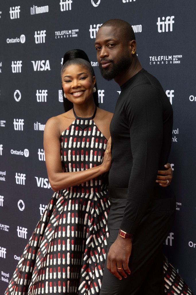 Gabrielle Union Neden Kendisinin ve Dwyane Wade'in Osurması Gerektiğini Düşünüyor?