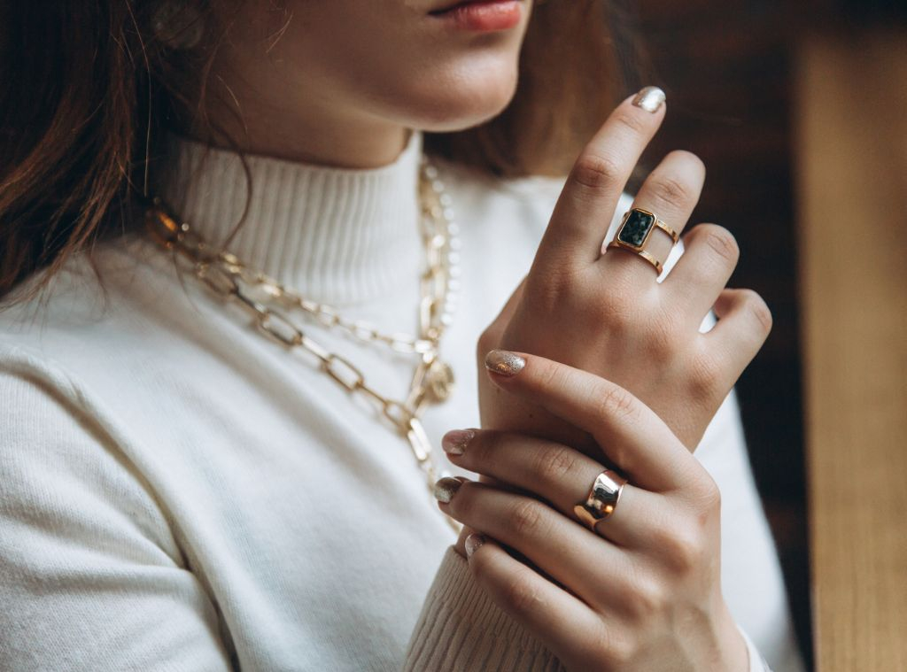 Store - Below $50 Rings - Hero Image