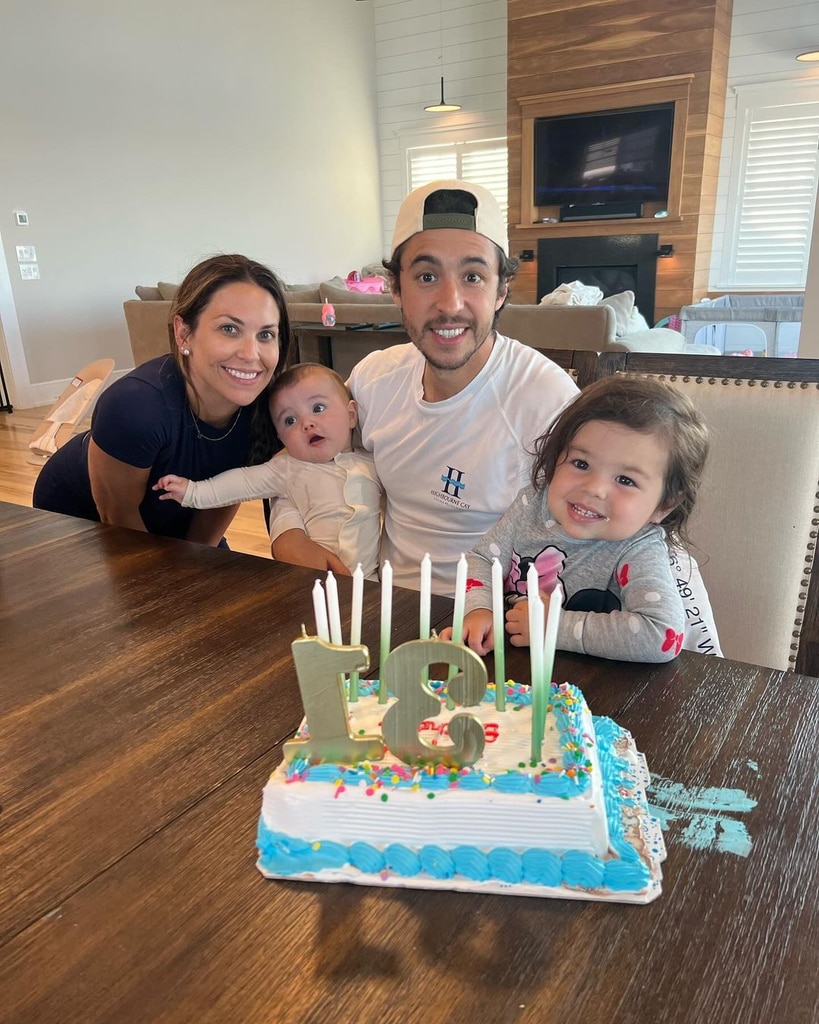 Os companheiros de equipe de Johnny Gaudreau na NHL comemoram o aniversário de sua filha