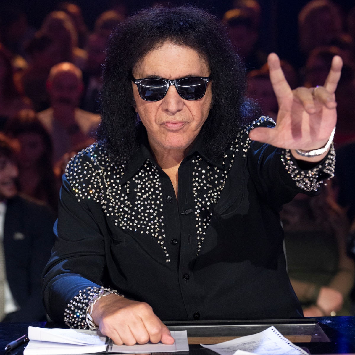 Gene Simmons wypowiada się na temat kontrowersji w „Tańcu z gwiazdami”.