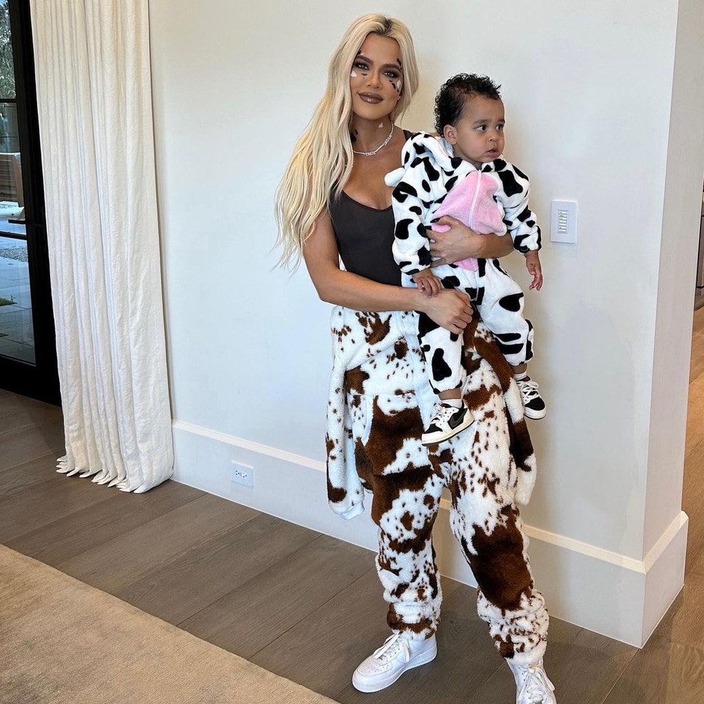 Prueba de que los disfraces de Halloween de Kardashian son los más interesantes de ver