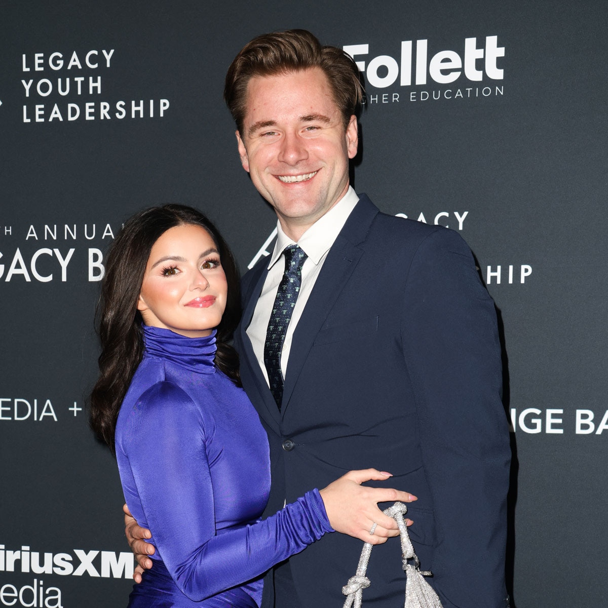 Ariel Winter, da Modern Family, provoca o futuro com o namorado Luke Benward