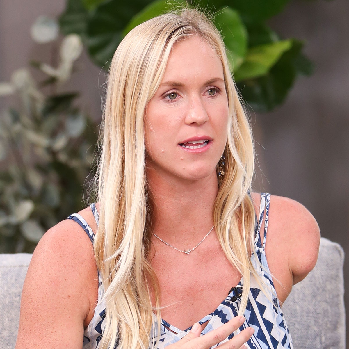 Bethany Hamilton prosi o pomoc dla 3-letniego siostrzeńca po utonięciu