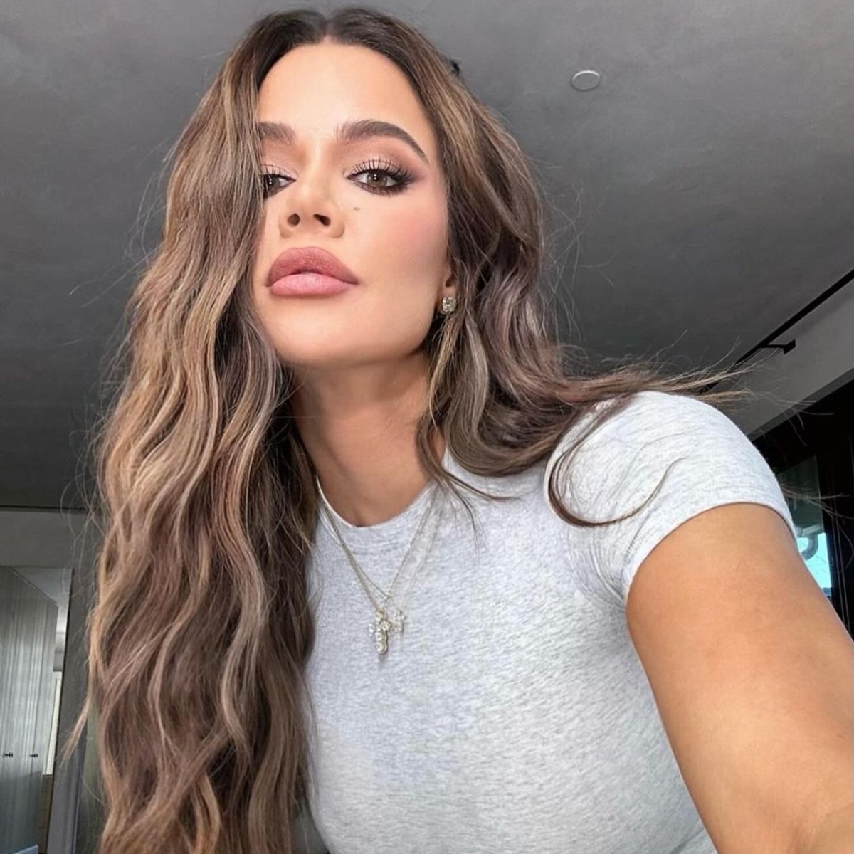 Khloe Kardashian, Instagram