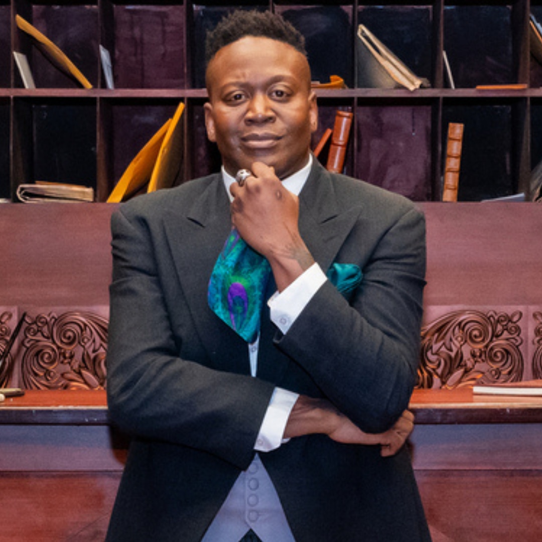 Food Network Host Tituss Burgess Shares the Sauce He Practically Showers With – E! Online Food Network Host Tituss Burgess Shares the Sauce He Practically Showers With – E! Online