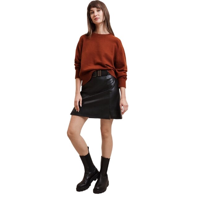 Banana Republic Outlet Is Full of Luxury Fall Styles