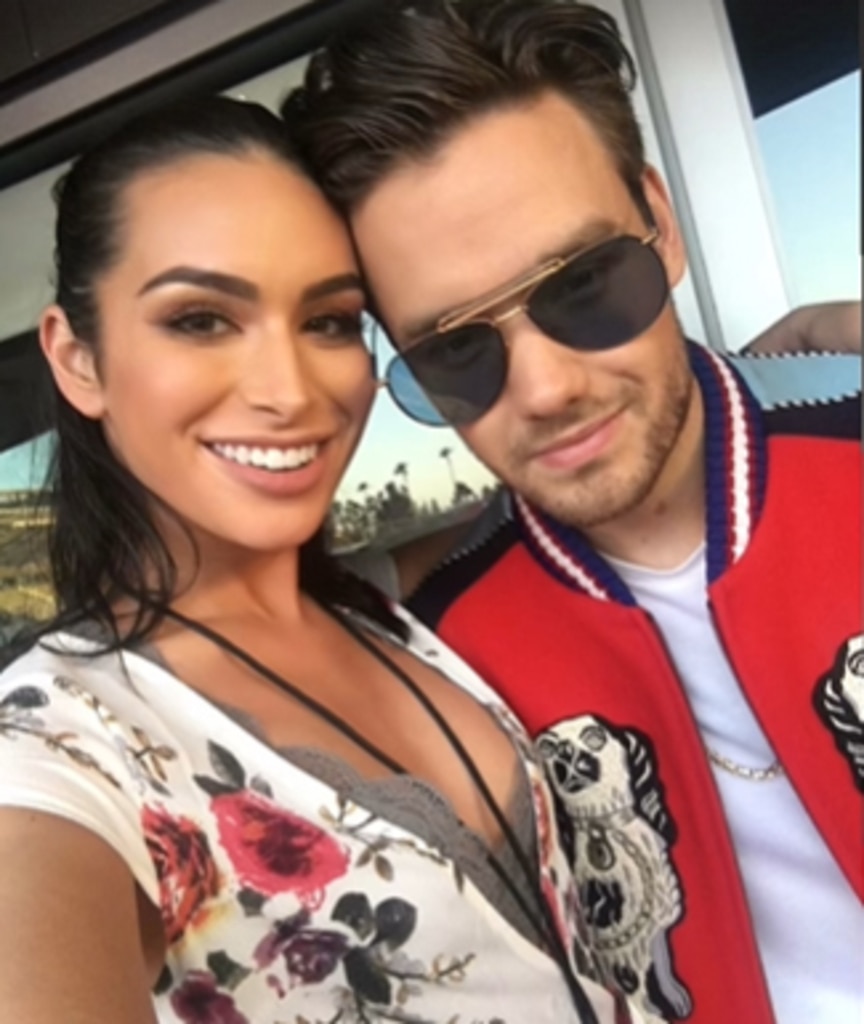 เหตุใด GF Kate Cassidy ของ Liam Payne จึงออกจากอาร์เจนตินาหลายวันก่อนที่เขาจะเสียชีวิต