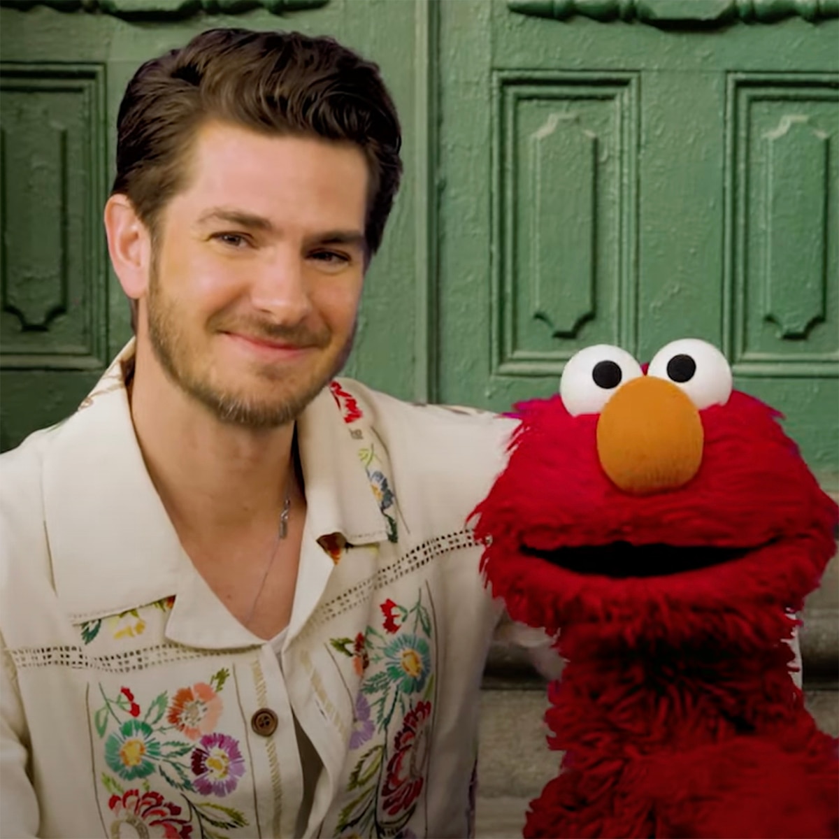 Andrew Garfield, Elmo, Sesame Street