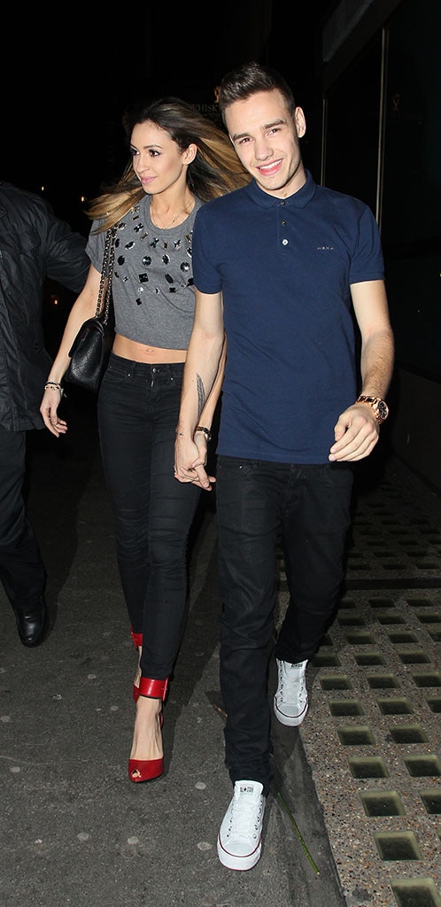 Danielle Peazer อดีต Liam Payne โพสต์ข้อความส่วนตัวหลังการเสียชีวิตของเขา