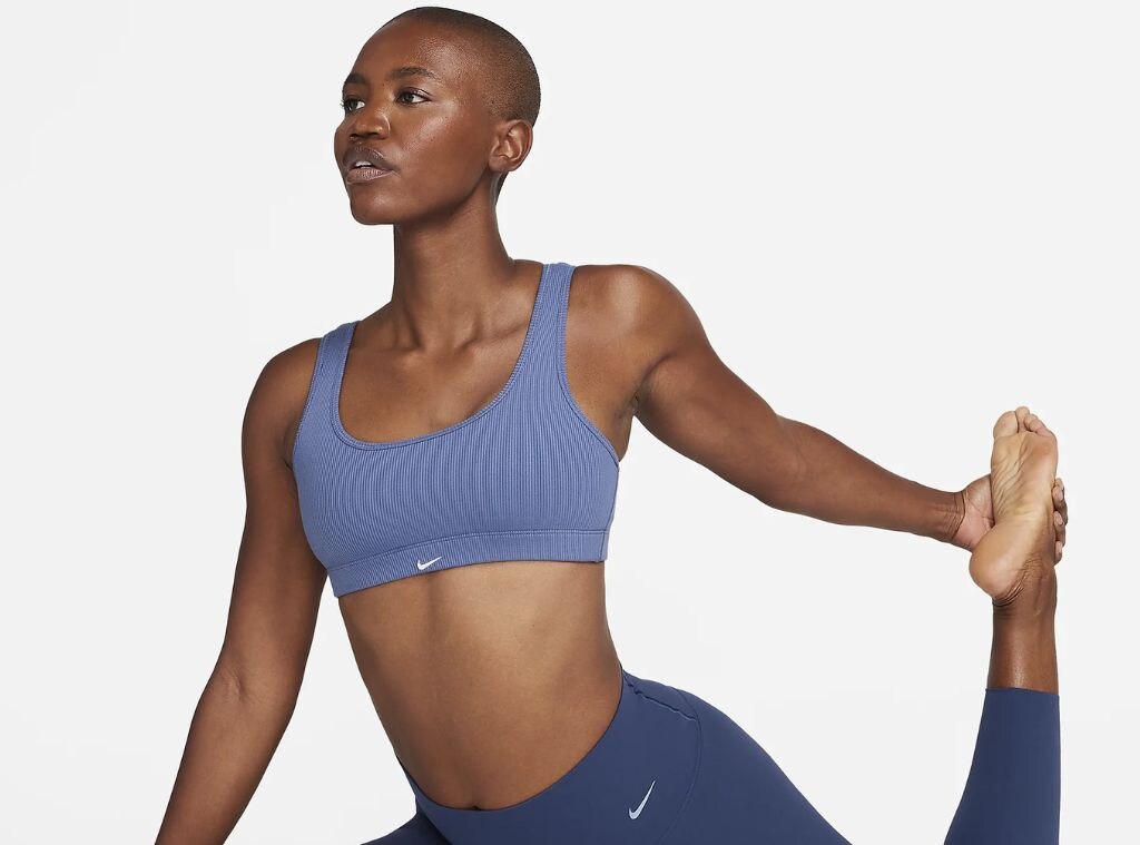 discount nike activewear