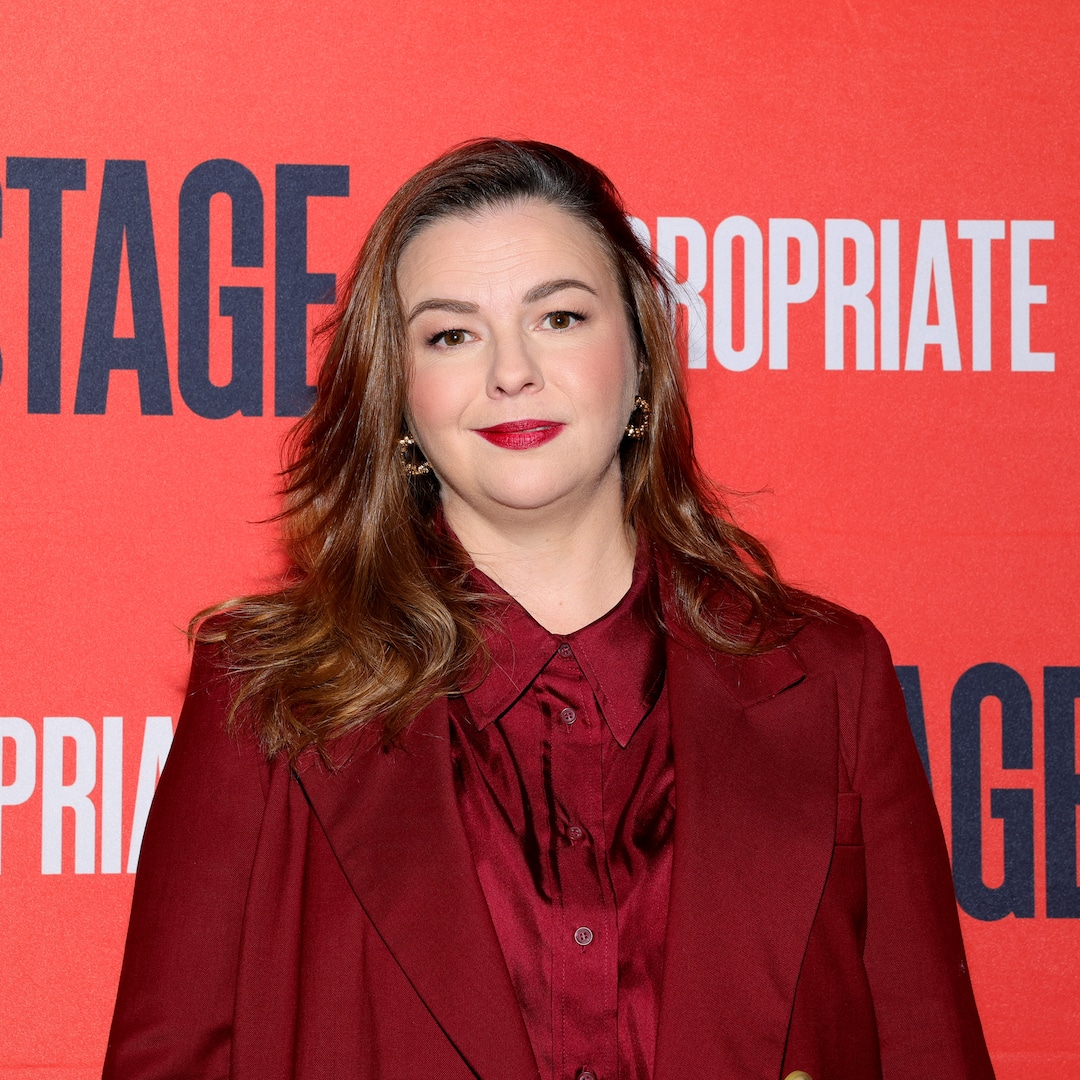 Amber Tamblyn Shares She Underwent Ear-Pinning Surgery at Age 12 – E! Online Amber Tamblyn Shares She Underwent Ear-Pinning Surgery at Age 12 – E! Online