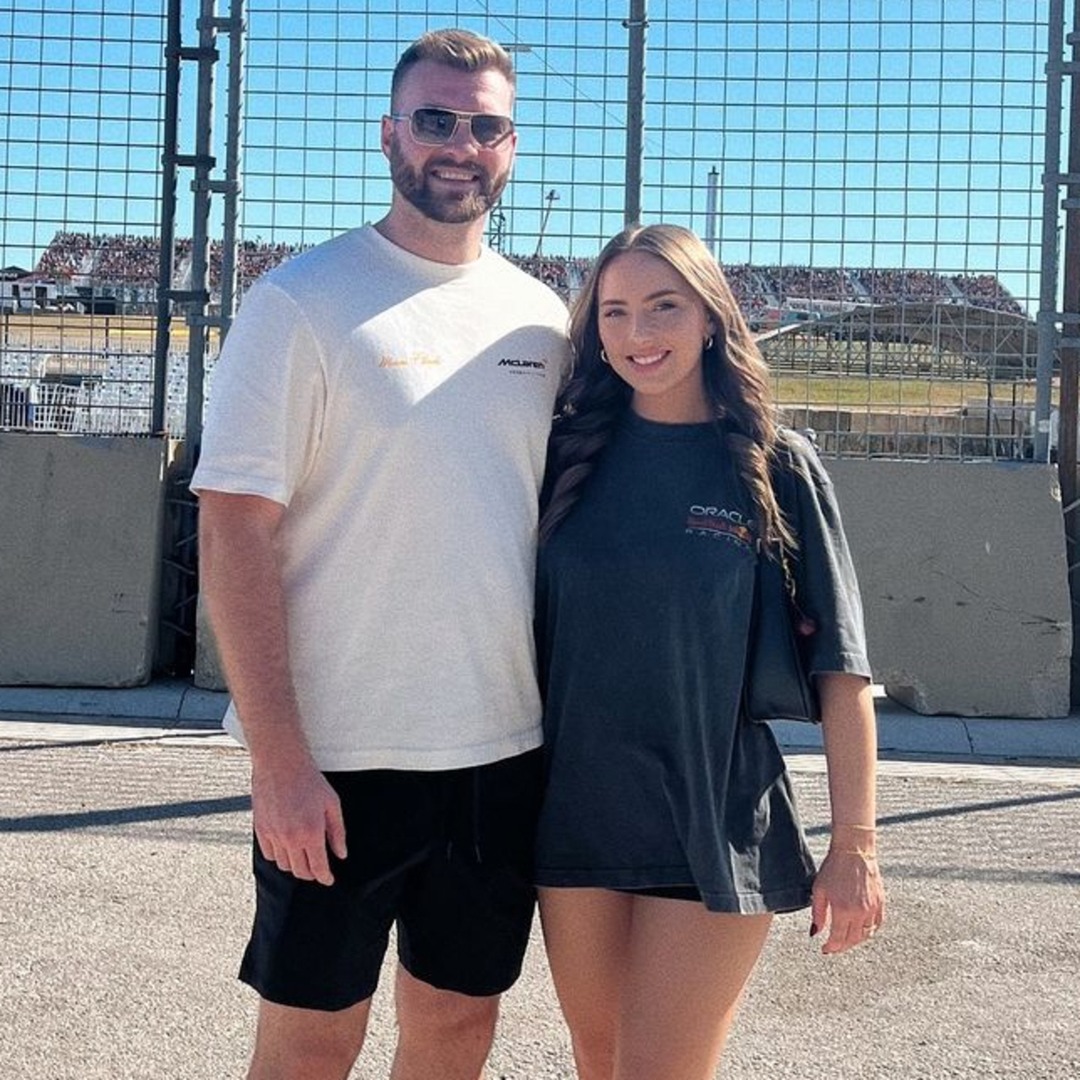 Eminem’s Pregnant Daughter Hailie Jade Shows Off Cute Baby Souvenir From Texas Trip – E! Online Eminem’s Pregnant Daughter Hailie Jade Shows Off Cute Baby Souvenir From Texas Trip – E! Online