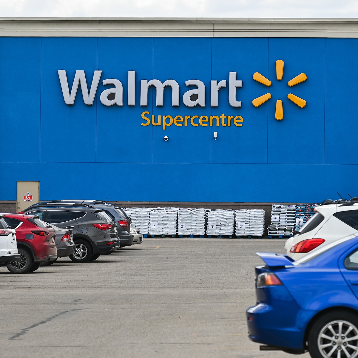 Audio Reveals Walmart Staffer Was Locked in Oven Before Mom Found Body