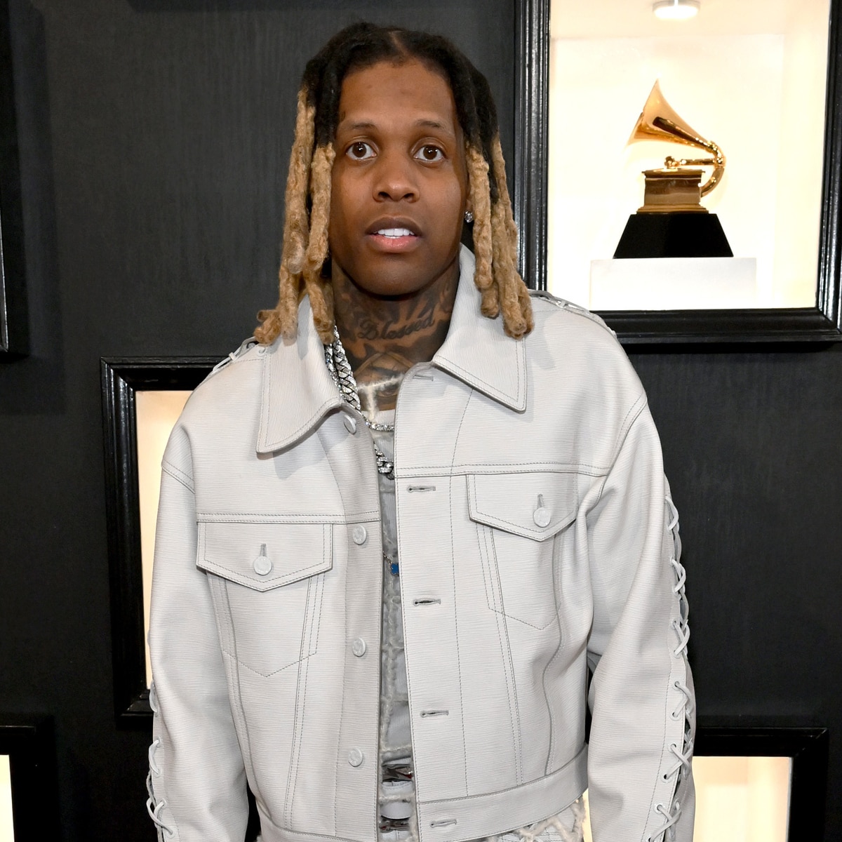 Rapper Lil Durk preso sob acusação de assassinato de aluguel