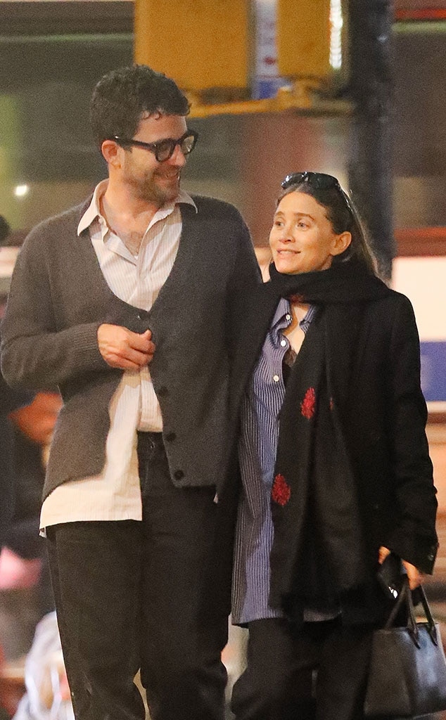 Ashley Olsen y Louis Eisner salen para una cita nocturna poco común