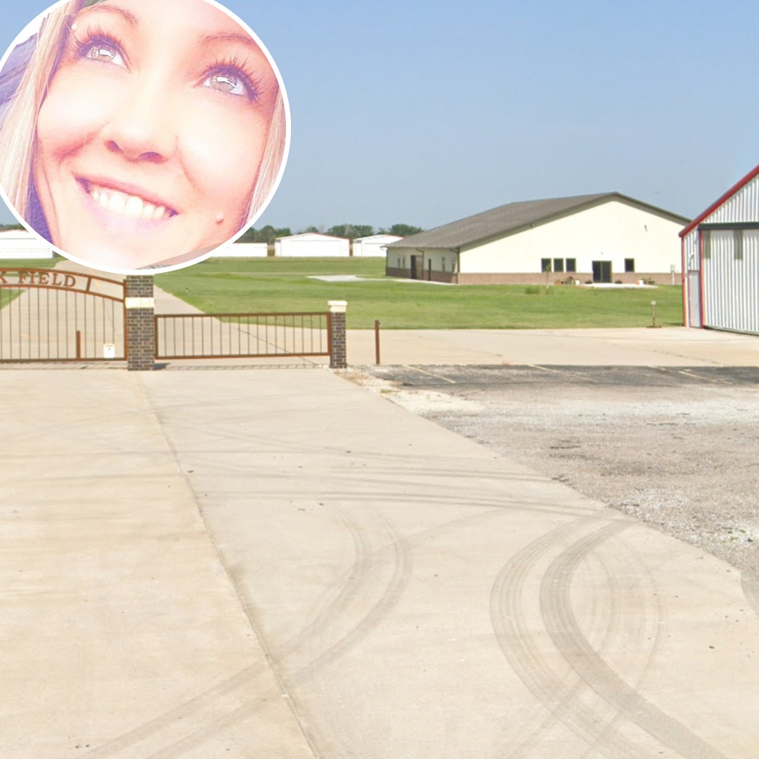 Photographer Amanda Gallagher Dead at 37 After Backing Into Plane Propeller While Taking Photo – E! Online Photographer Amanda Gallagher Dead at 37 After Backing Into Plane Propeller While Taking Photo – E! Online