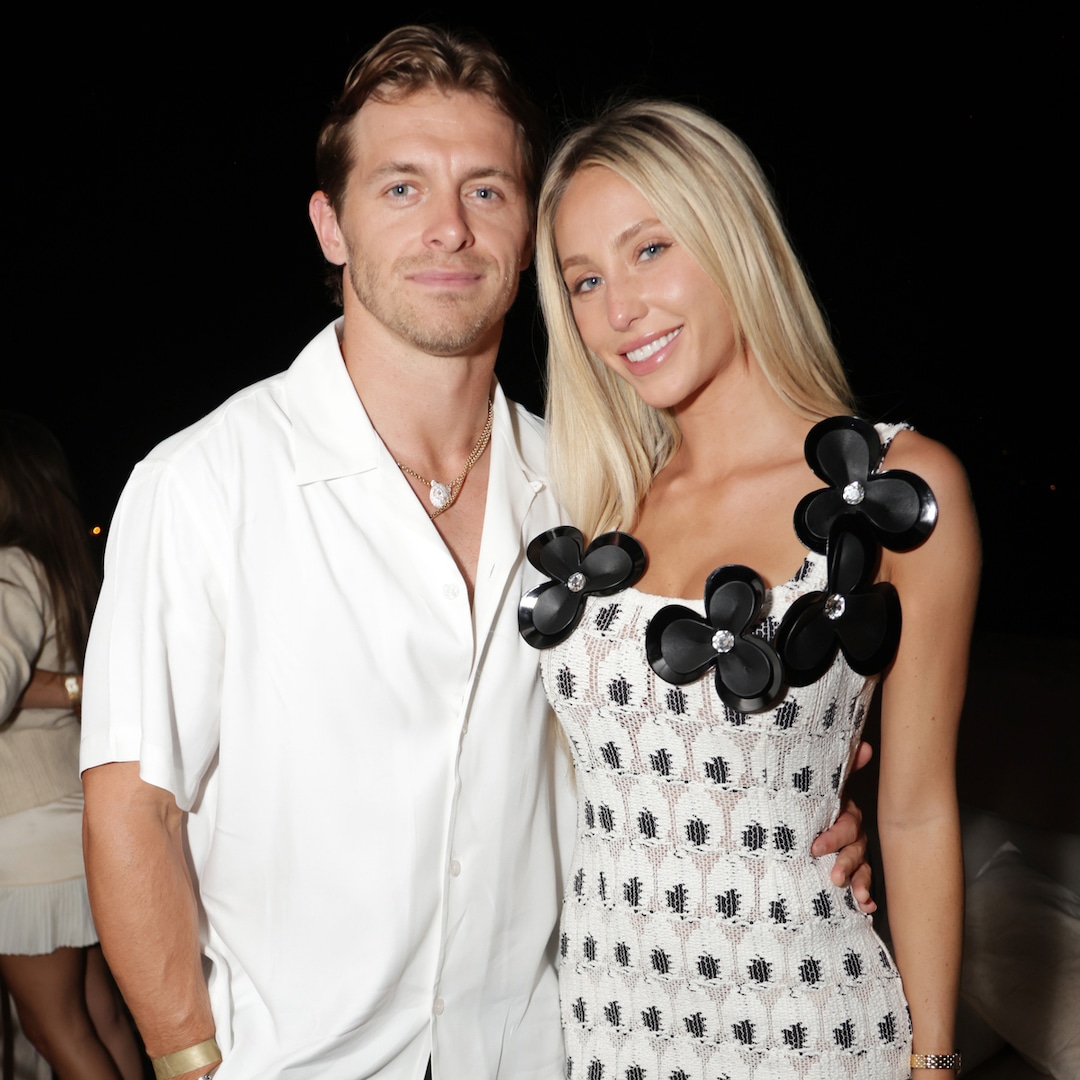 Alix Earle Teases Braxton Berrios Engagement—But It’s Not What You Think – E! Online Alix Earle Teases Braxton Berrios Engagement—But It’s Not What You Think – E! Online