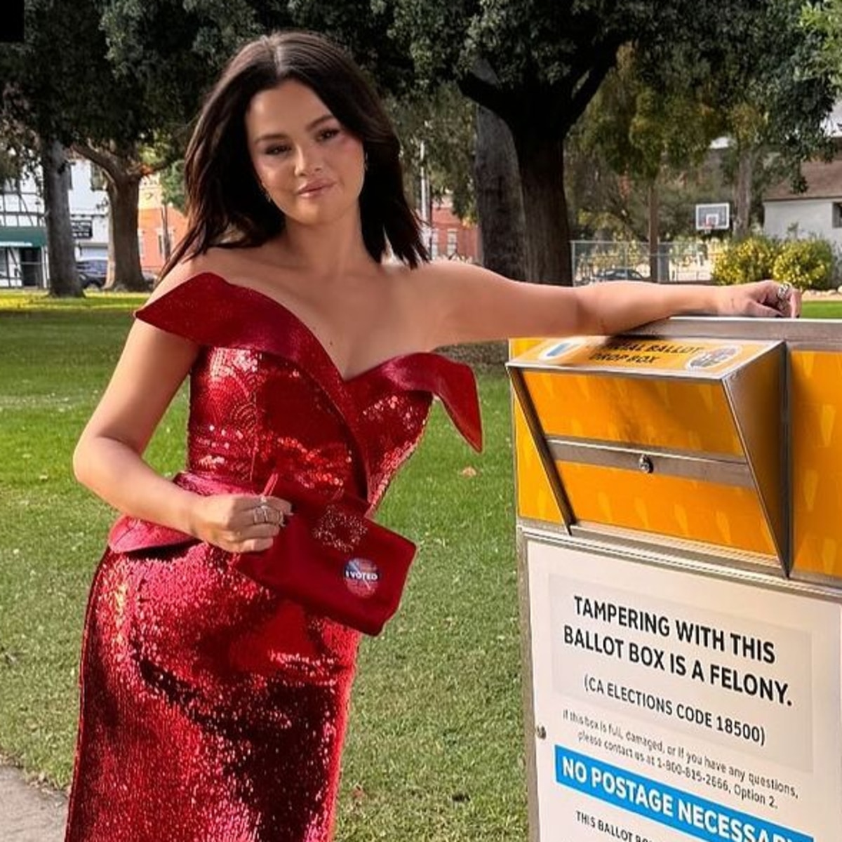 Selena Gomez e mais estrelas que votaram nas eleições presidenciais dos EUA em 2024