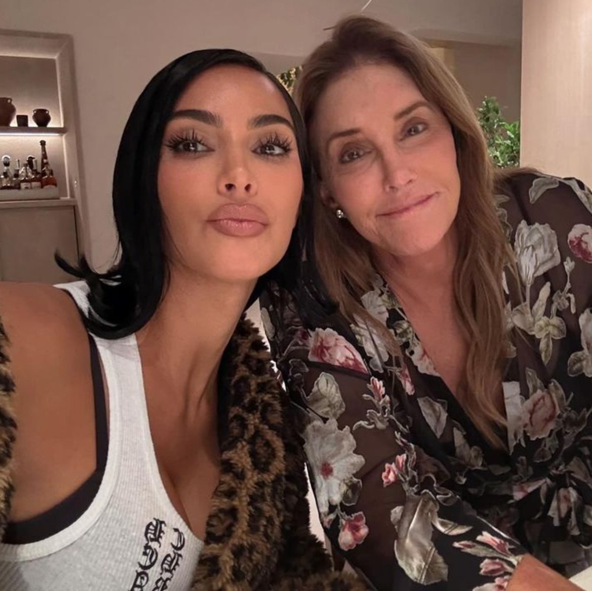 Kim Kardashian, Caitlyn Jenner'ın Doğum Günü Partisinde Brody Jenner'a Katıldı