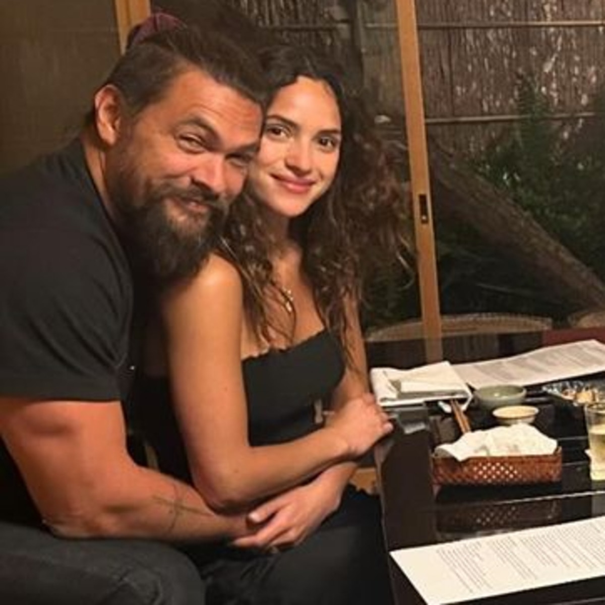 Jason Momoa; Adria Arjoa