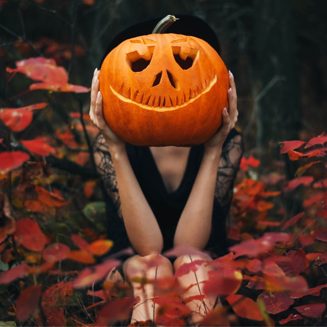 15 Easy & Affordable Halloween Costume Ideas That Require Only 1 Item – E! Online 15 Easy & Affordable Halloween Costume Ideas That Require Only 1 Item – E! Online