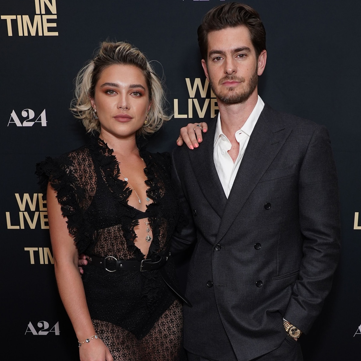 Como a cena de sexo de Andrew Garfield com Florence Pugh deu errado