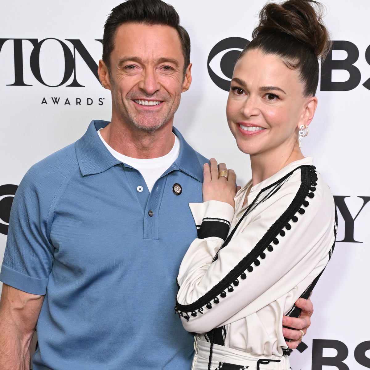 Hugh Jackman and Sutton Foster Have Steamy Makeout Session