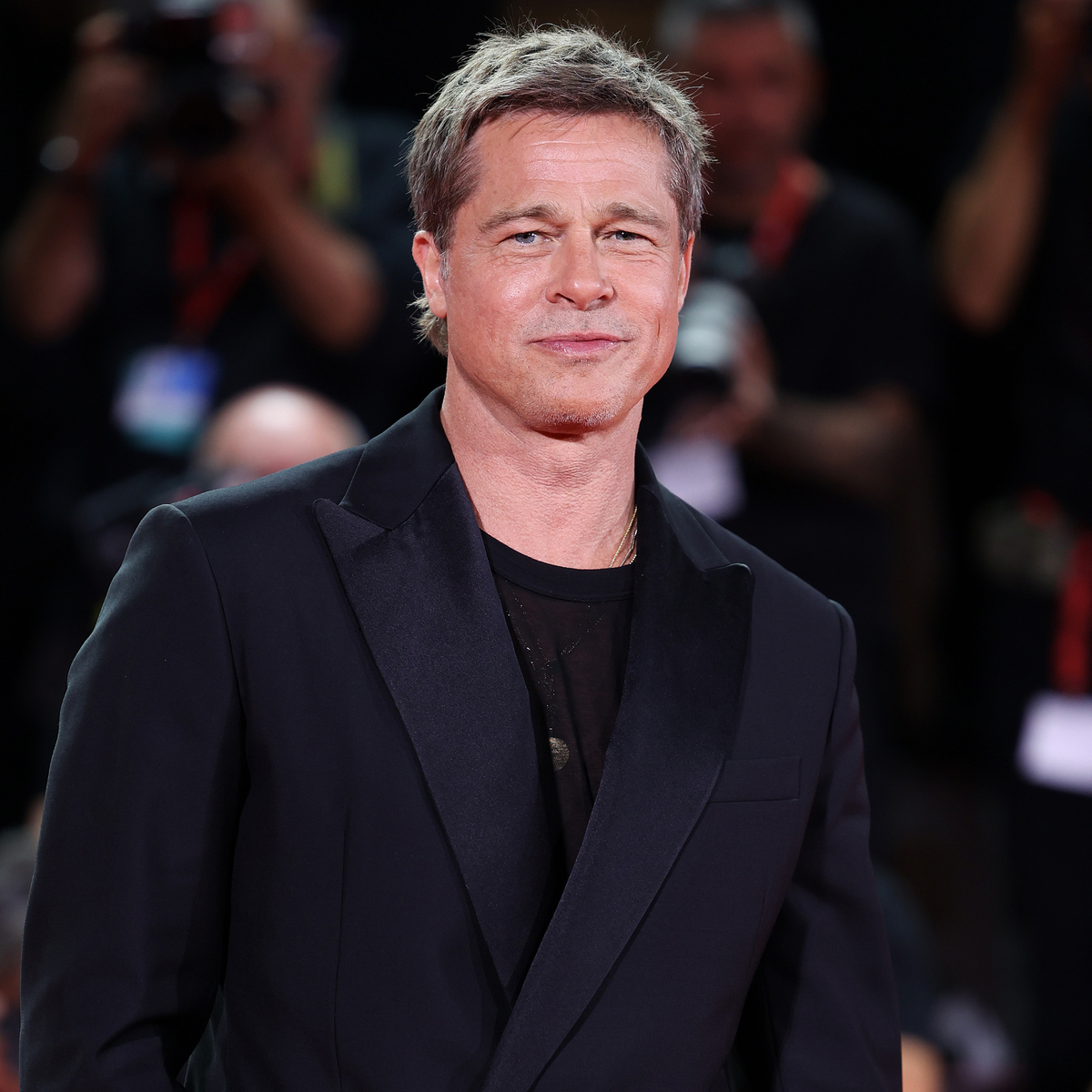 How Alleged Brad Pitt Imposter Duped Woman Out of 0K