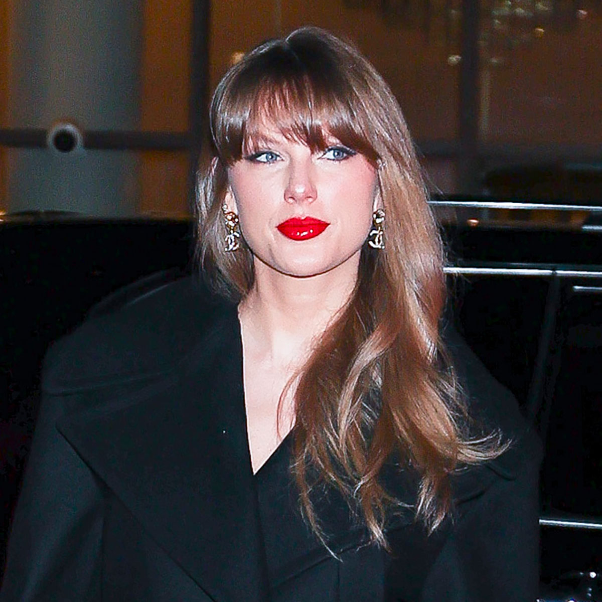 Taylor Swift Makes First Appearance in Weeks During Family Dinner