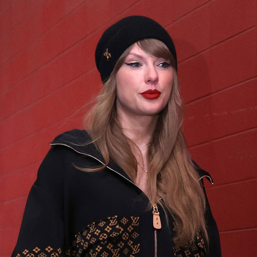 Taylor Swift Supports Travis Kelce in Style at AFC Championship Game - E! Online