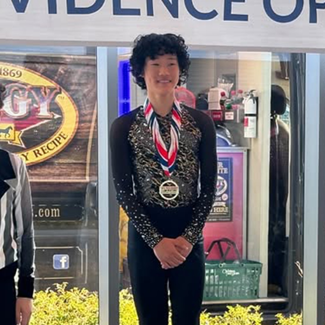 U.S. Figure Skater Spencer Lane’s Family “Devastated” After American Airlines Plane Crash – E! Online U.S. Figure Skater Spencer Lane’s Family “Devastated” After American Airlines Plane Crash – E! Online