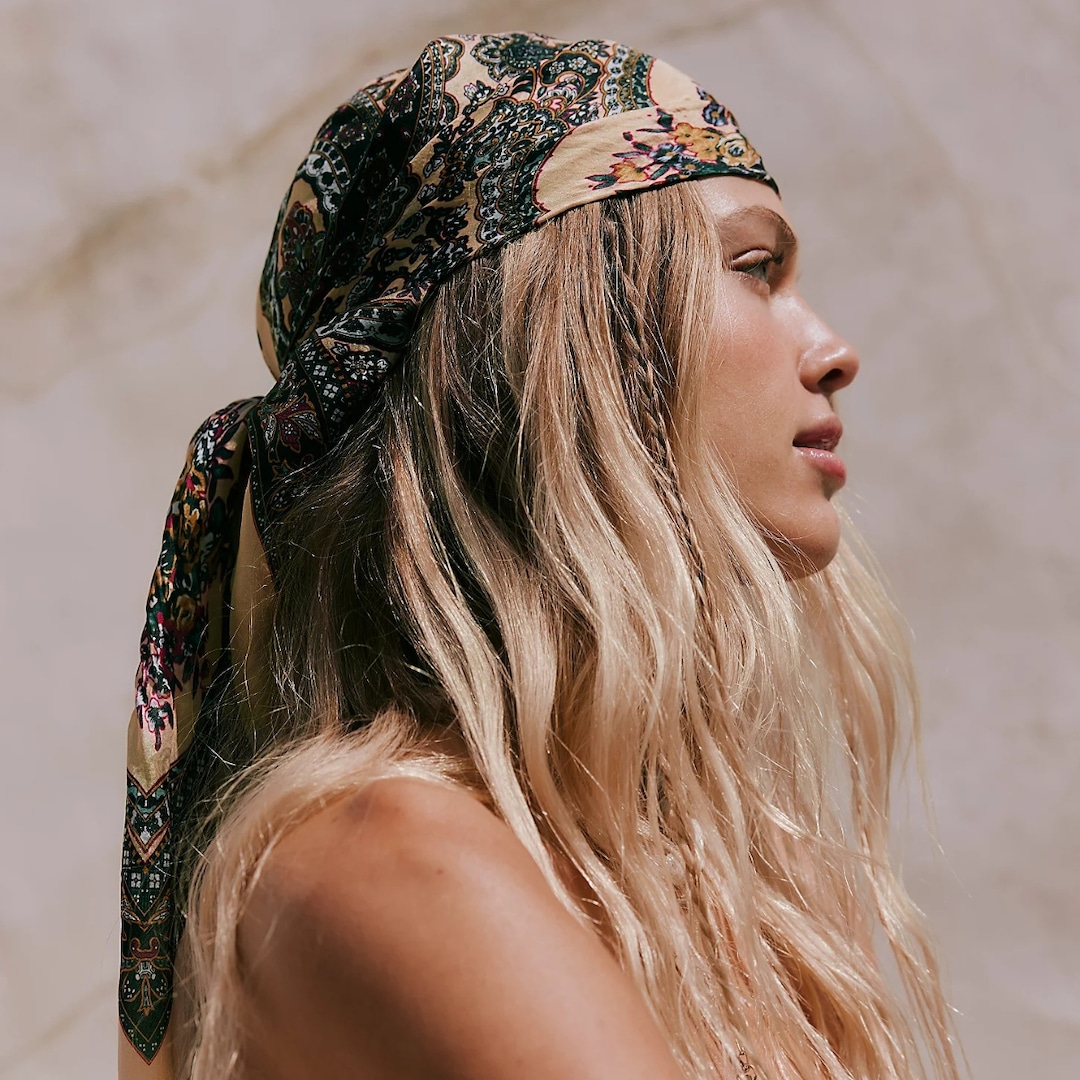 Music Festival Packing Guide: Body Chains, Head Scarves & Accessories That’ll Have You Serving Looks – E! Online Music Festival Packing Guide: Body Chains, Head Scarves & Accessories That’ll Have You Serving Looks – E! Online