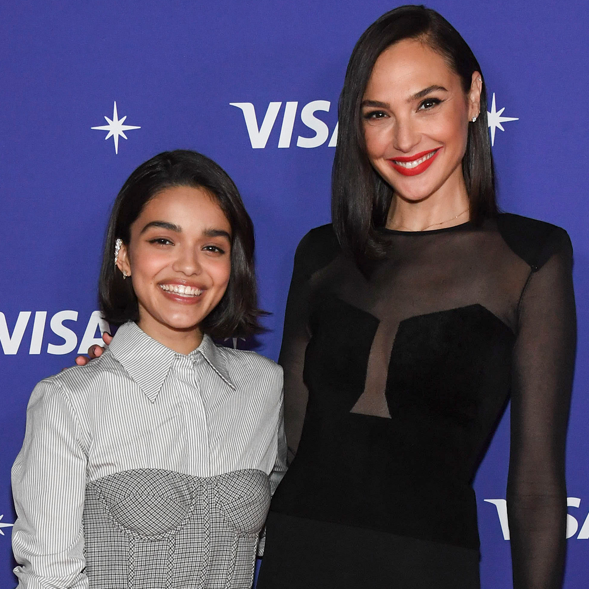 Why Fans Think Snow White’s Rachel Zegler Just Snubbed Costar Gal Gadot - E! Online