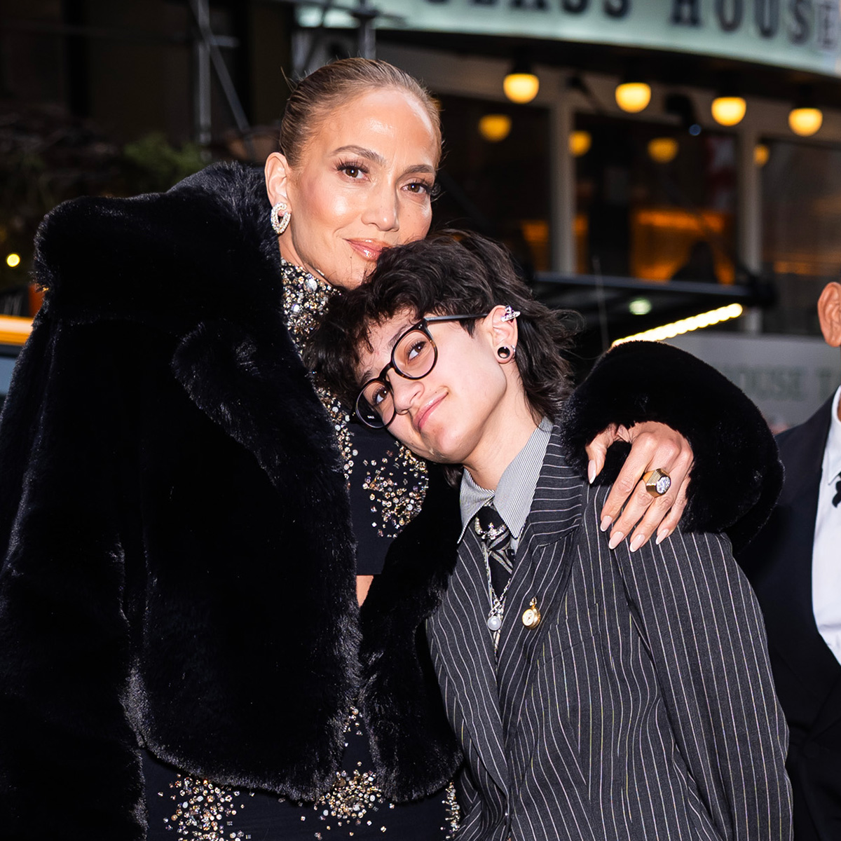 Jennifer Lopez’s Teen Emme Is All Grown Up in Rare Red Carpet Moment