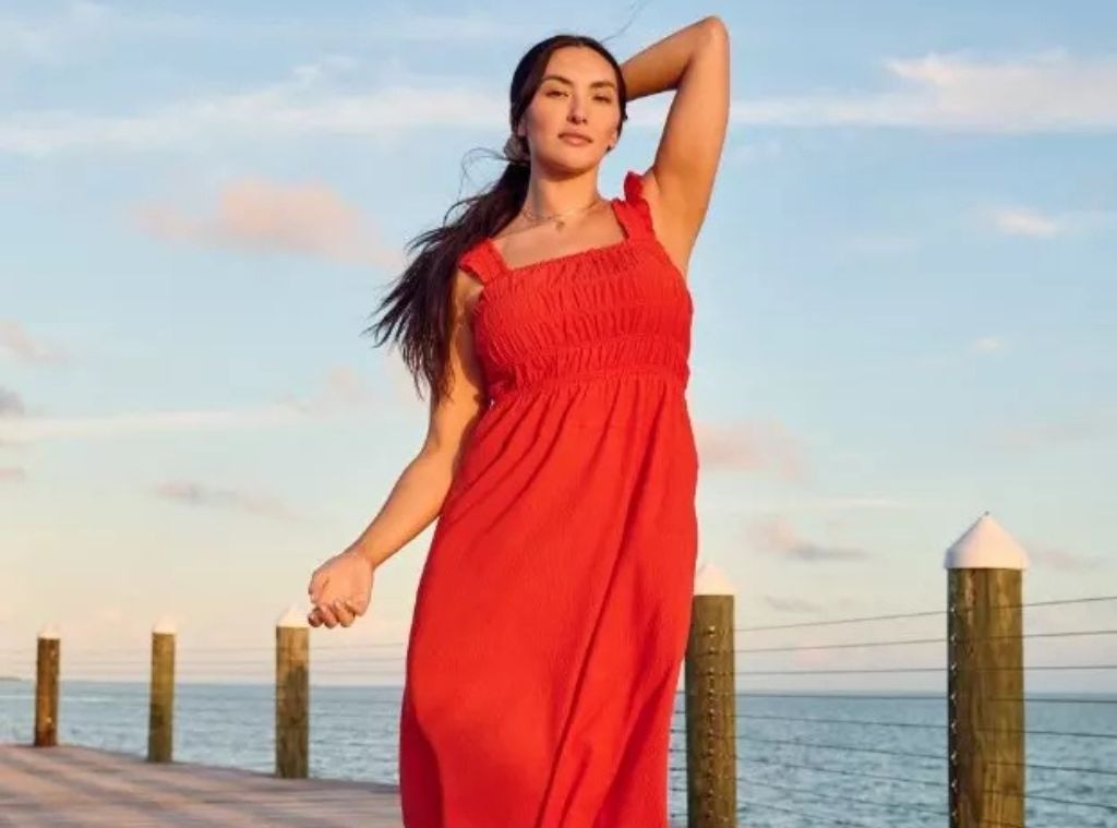 Old Navy Spring Style Deals: Save Up to 87% on Swim & More, Plus $4 Finds Old Navy Spring Style Deals: Save Up to 87% on Swim & More, Plus $4 Finds