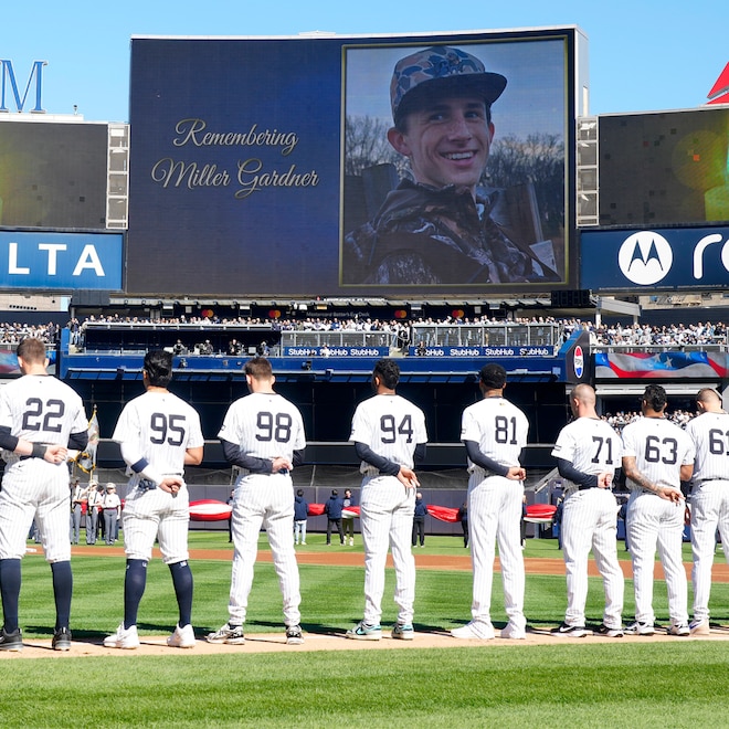 New York Yankees tribute to Brett Gardner's son, Miller Gardner