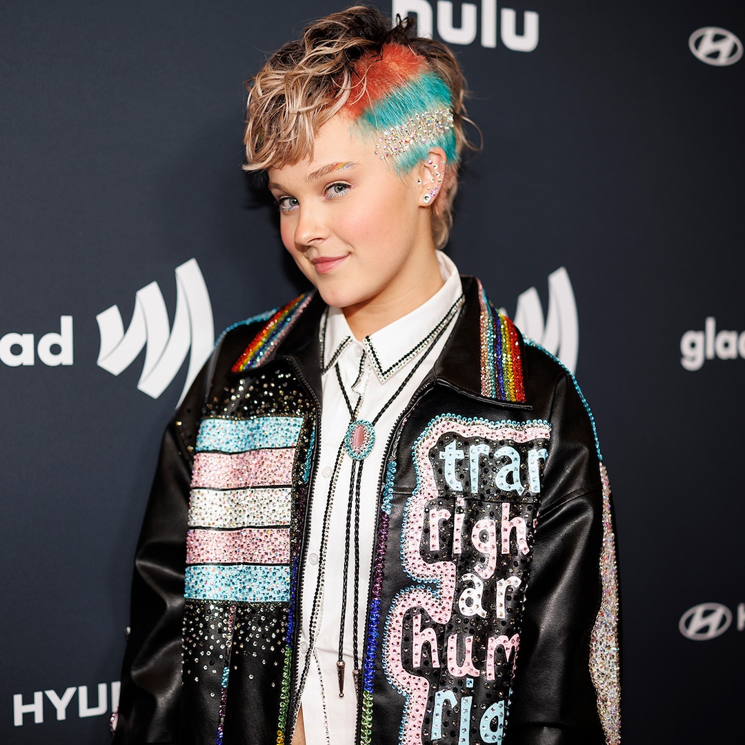 Untangling JoJo Siwa’s Complicated Relationship History Untangling JoJo Siwa’s Complicated Relationship History