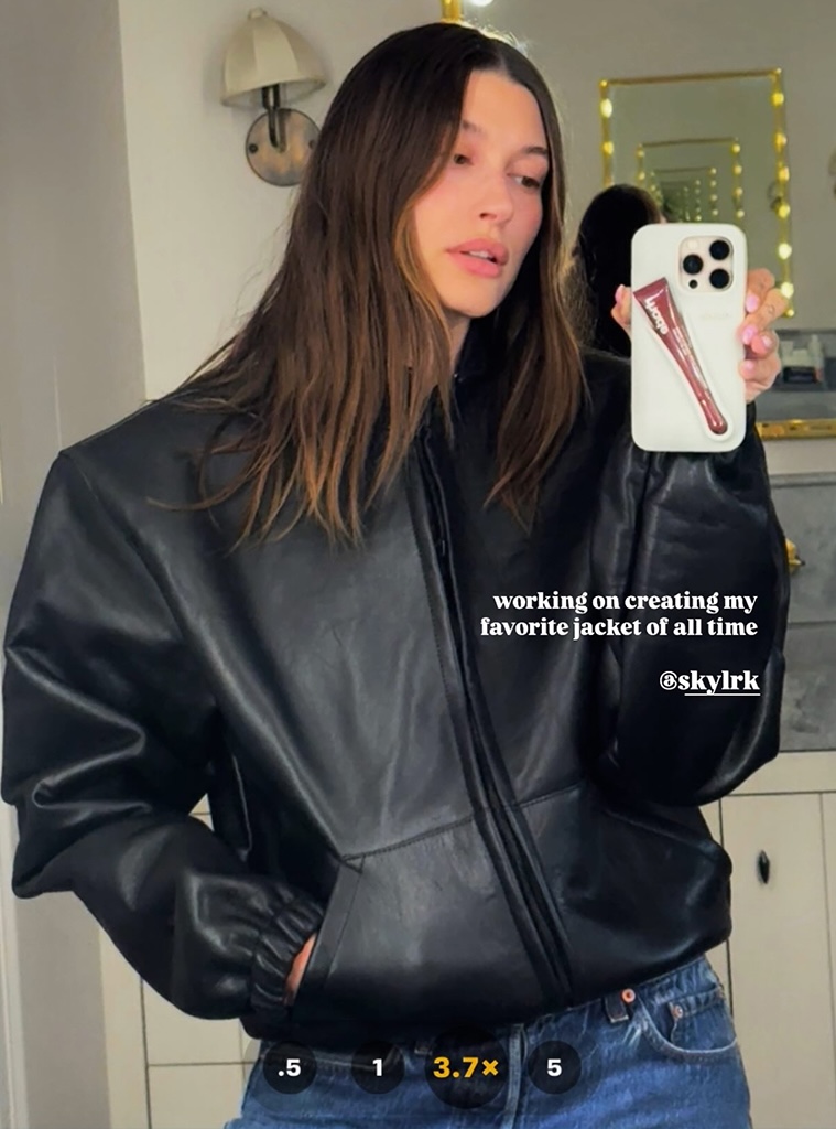Hailey Bieber