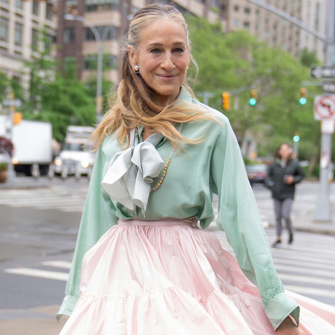 Sarah Jessica Parker Reveals She Can’t Watch Sex and the City or And Just Like That Sarah Jessica Parker Reveals She Can’t Watch Sex and the City or And Just Like That