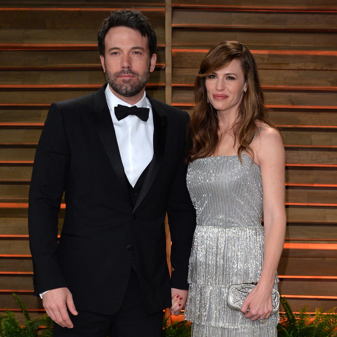 Ben Affleck and Jennifer Garner’s Close Relationship After Divorce Ben Affleck and Jennifer Garner’s Close Relationship After Divorce