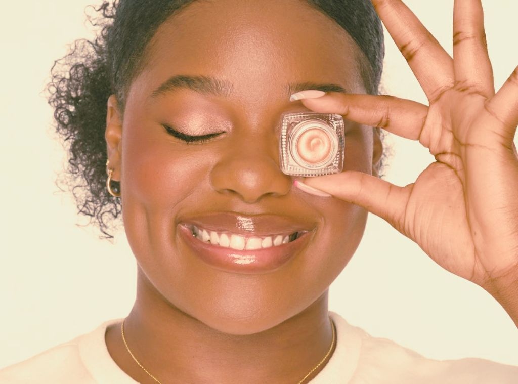 Get 62% Off Tarte’s Viral Cream Eyeshadow That Makes Eyes Look Brighter and Lifted — Plus Free Shipping 11 Store Tarte Amazonian 3-portion Clay Cream Eyeshadow Living With Brush