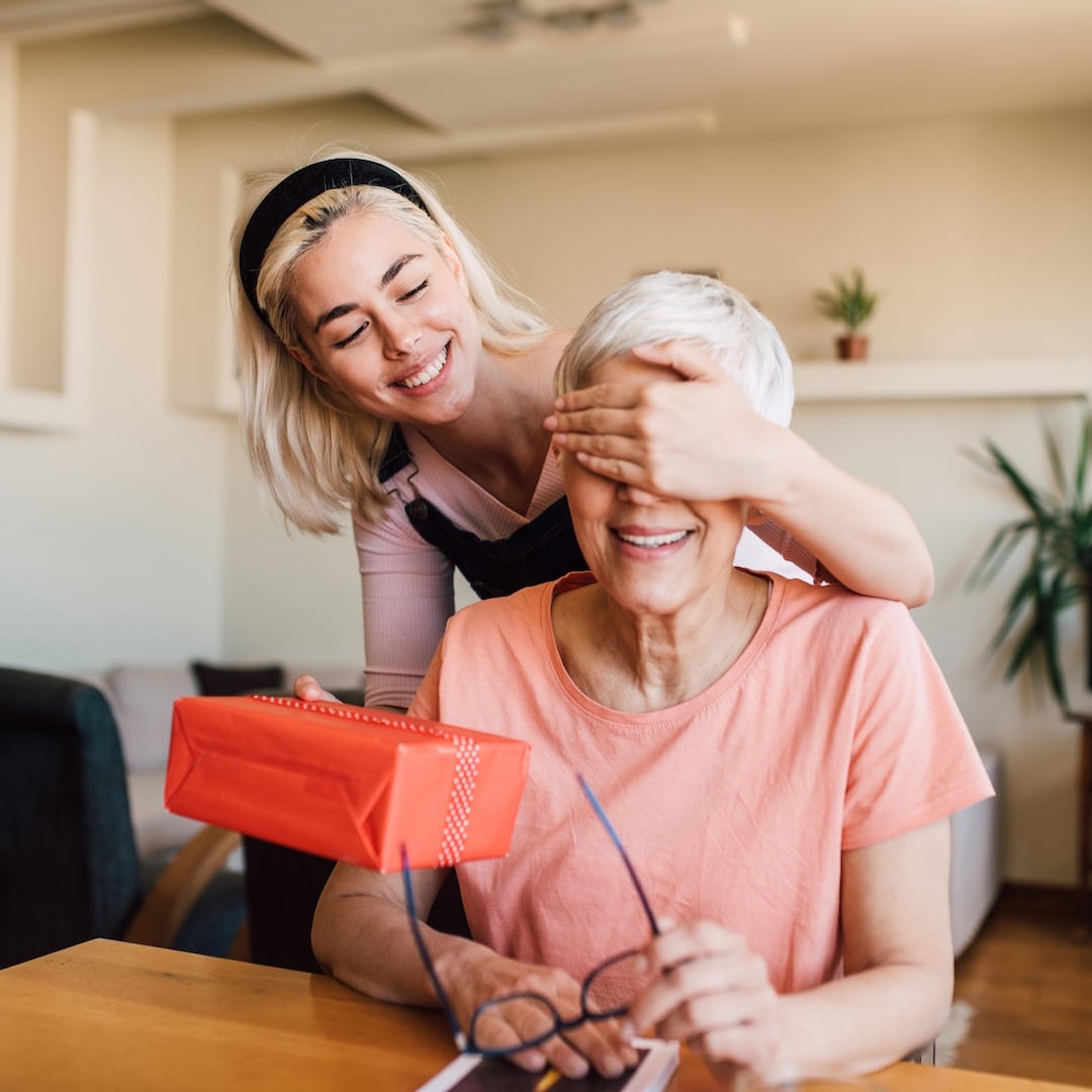 нашите писатели и редактори независимо определят какво покриваме и препоръчваме