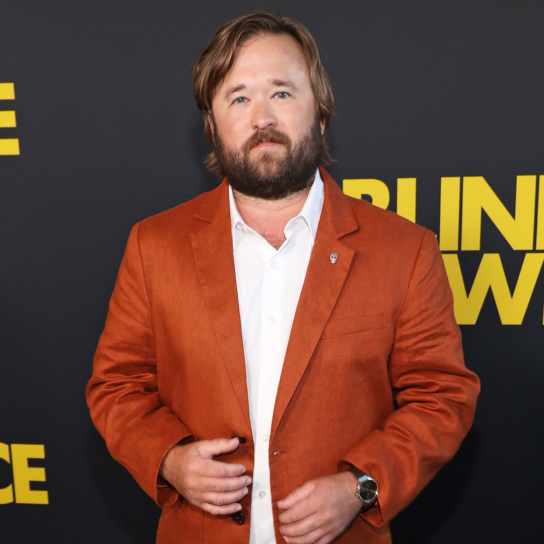 Haley Joel Osment “Absolutely Horrified” After Using Slur in Police Arrest Footage Haley Joel Osment “Absolutely Horrified” After Using Slur in Police Arrest Footage